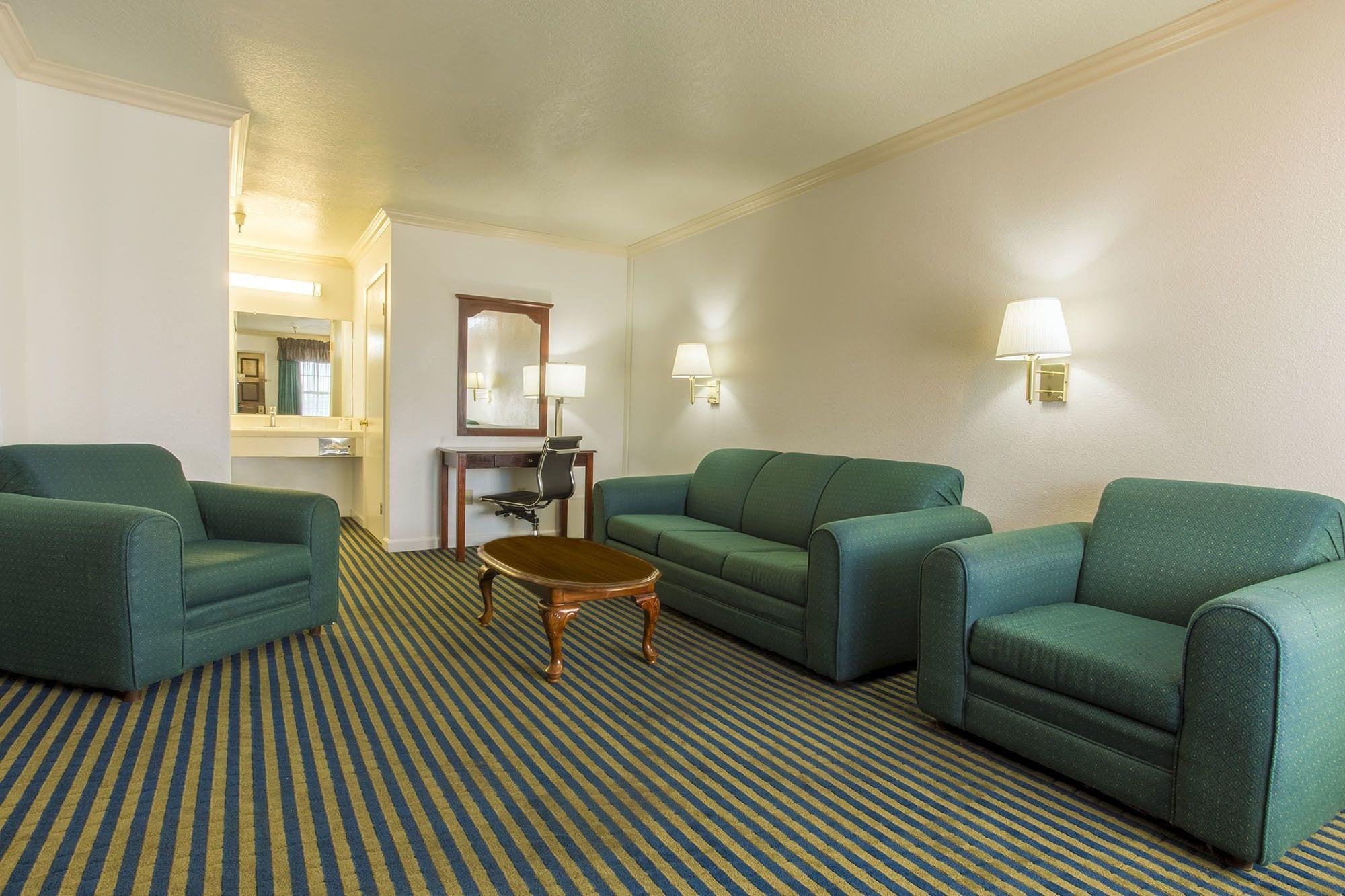 Rodeway Inn Milpitas Near Great Mall ภายนอก รูปภาพ