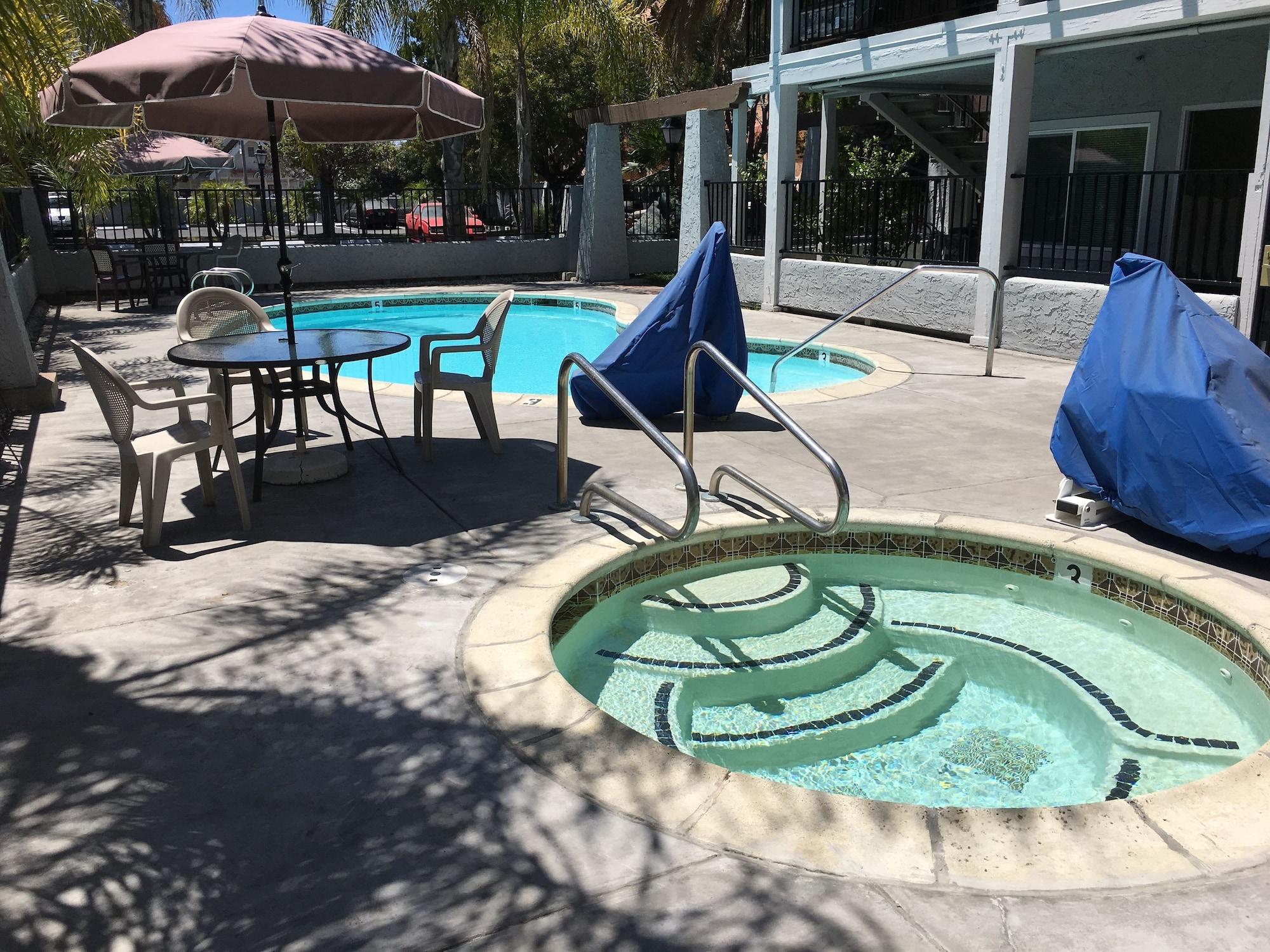 Rodeway Inn Milpitas Near Great Mall ภายนอก รูปภาพ